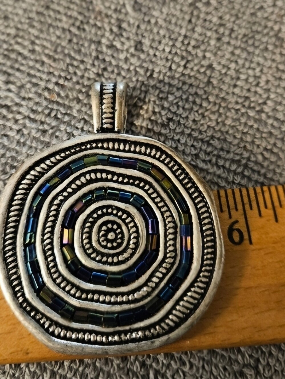 Premier Designs Silver Magnetic Multi Colored  Pendant Enhancer Seaside - Picture 7 of 9